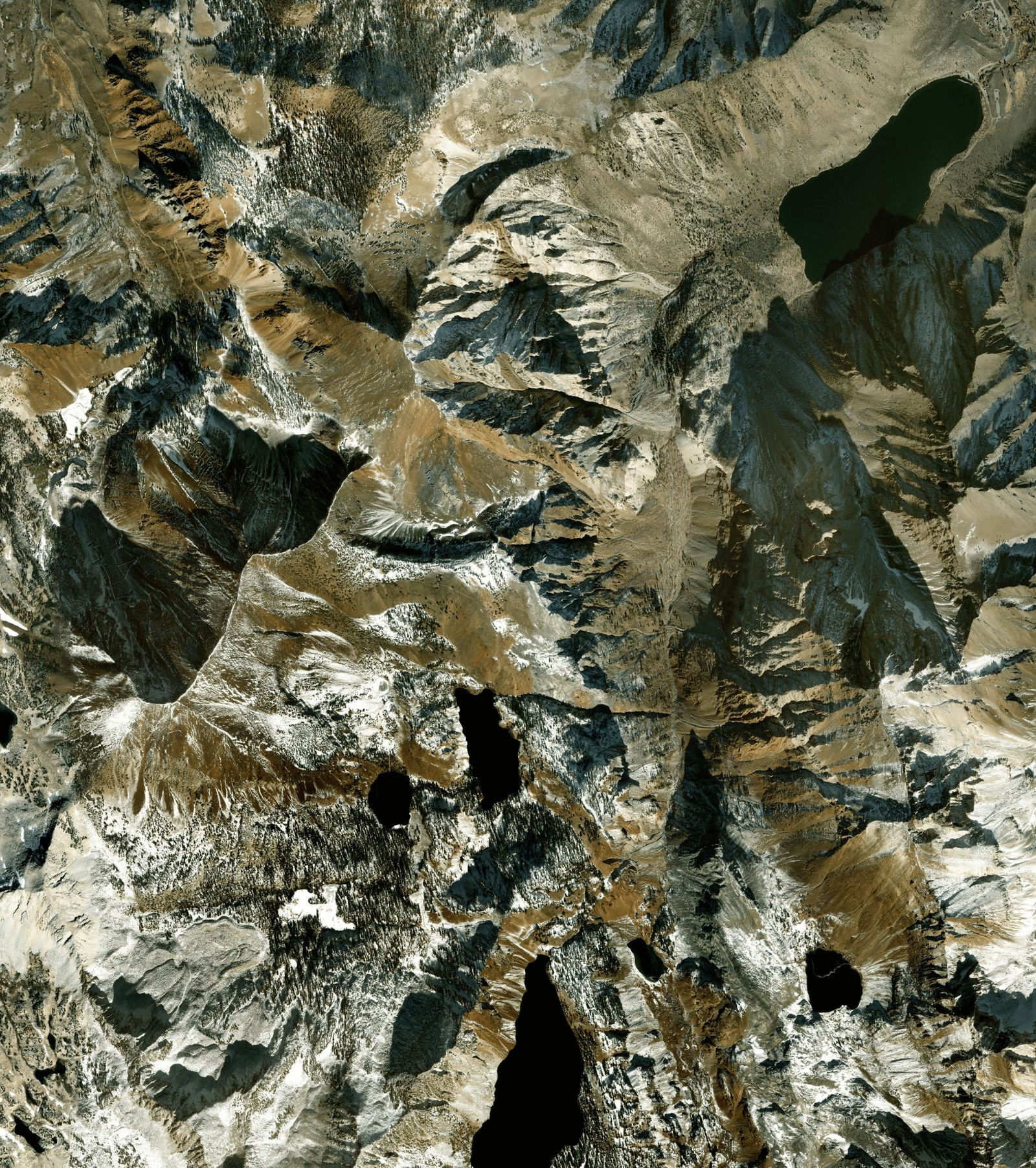 Esri World Imagery overview of the same extent